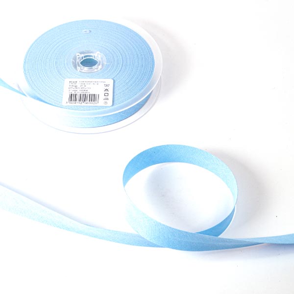 18MM CENTRE FOLD POLYCOTTON BIAS 25M 1127 Pale Blue