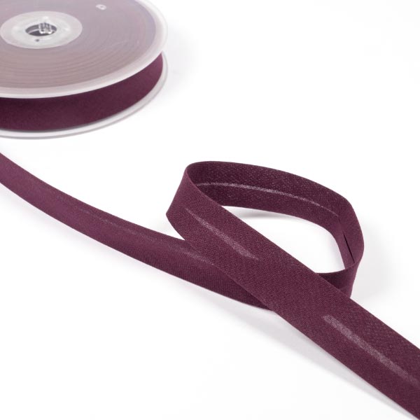 30MM CENTER FOLD POLYCOTTON BIAS 25M 1177 Burgundy