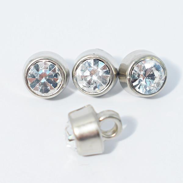 S RHINESTONE CTR 8MM SILVER (20) 310540