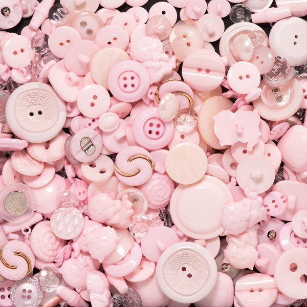 40G 07 PALE PINK ASSORTED BUTTONS 7