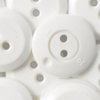 16MM 2 HOLE MATT TOP - 50PCS 1