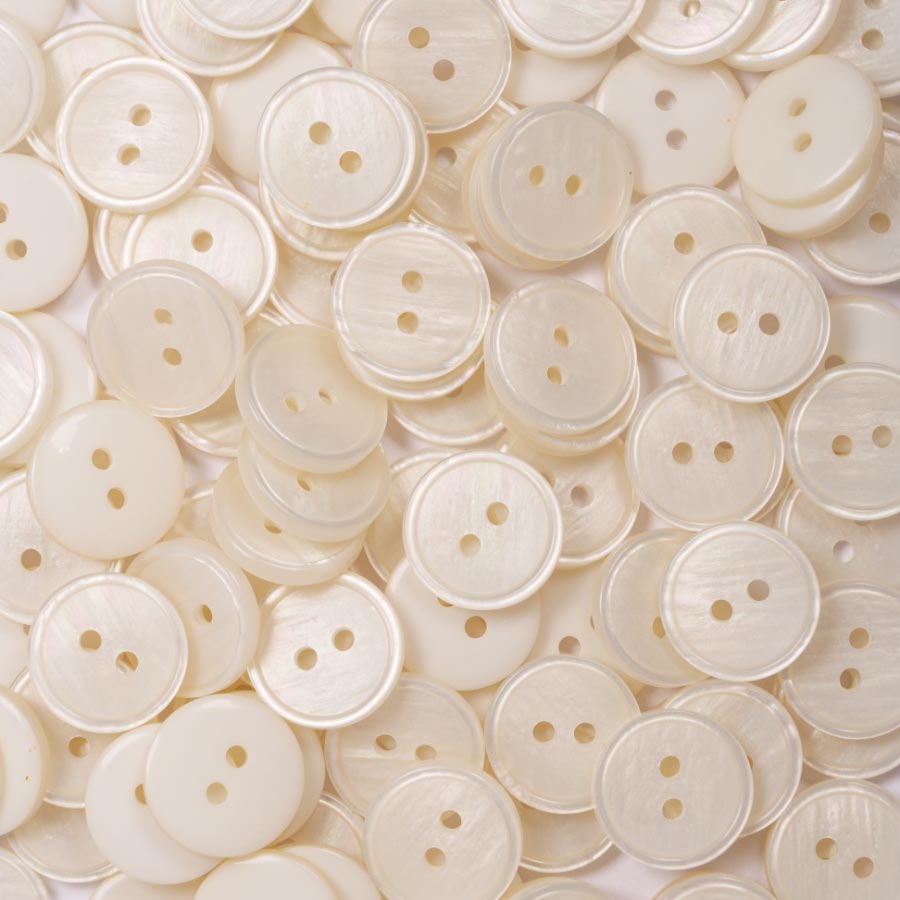 15MM 2 HOLE PEARLISED 50PCS Cream