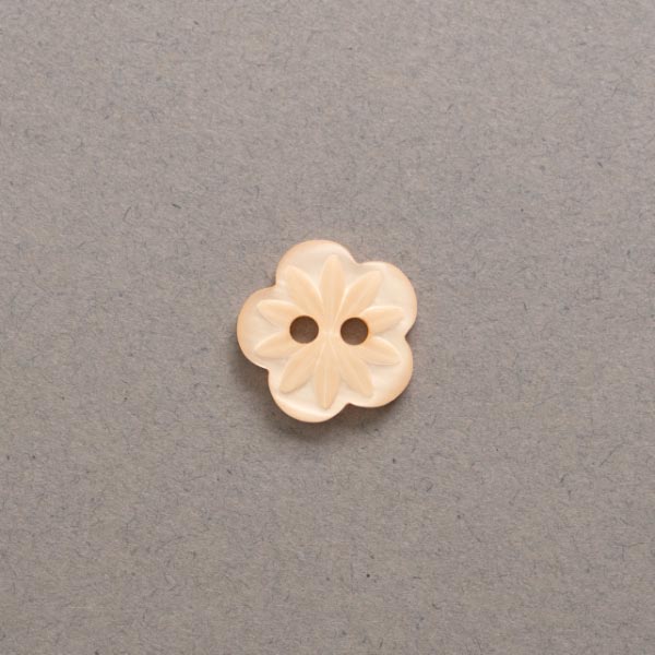 2 HOLE FLOWER CURVED EDGES 50PCS 49