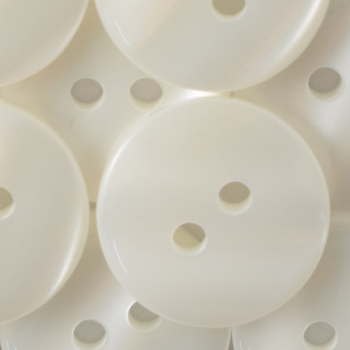 15MM 2 HOLE PEARLISED WHITE 50PCS 1