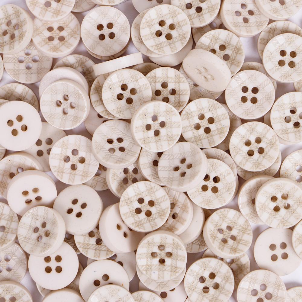15MM 4 HOLE CHECK 50PCS Beige