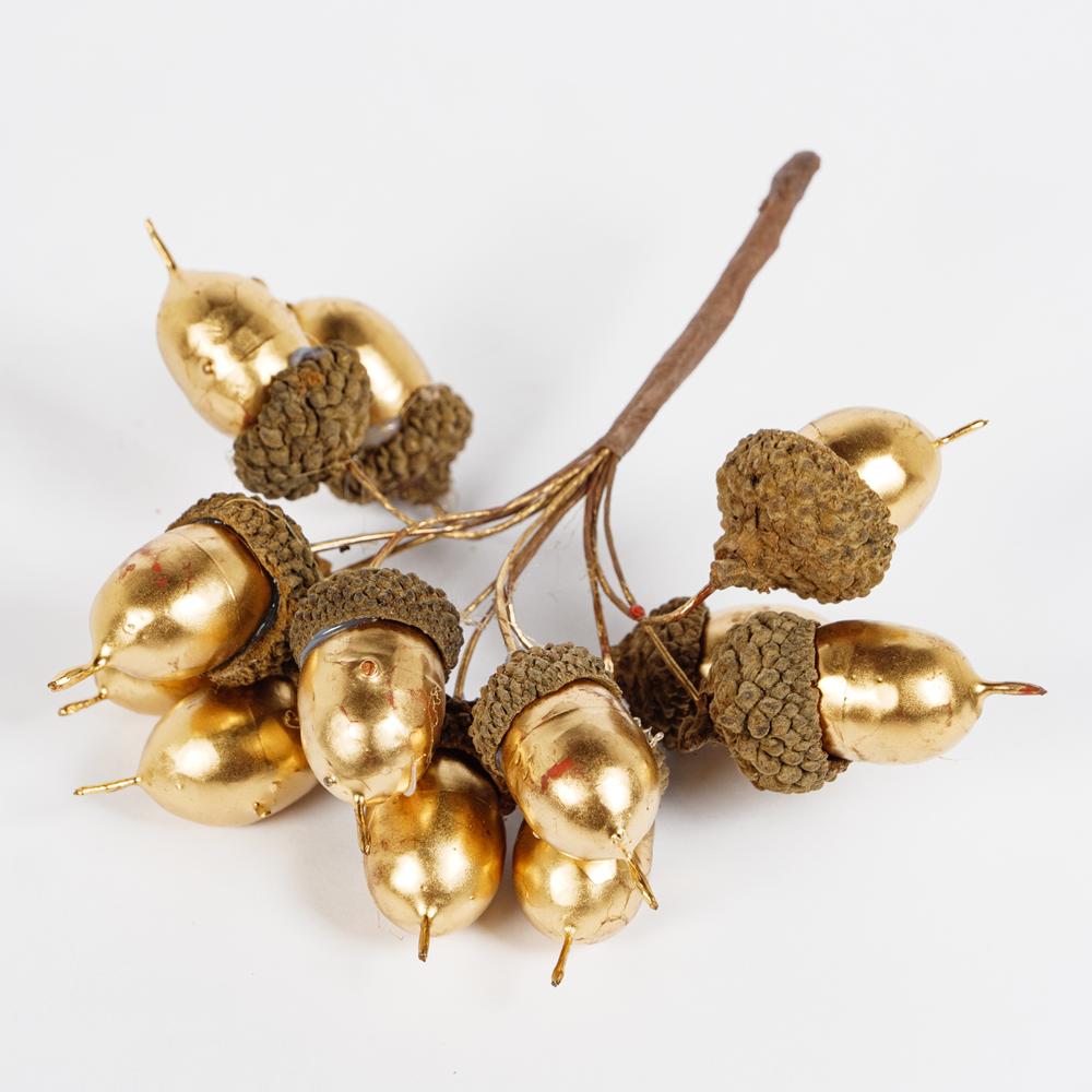 GOLD ACORNS ONE BUNCH 12 HEADS