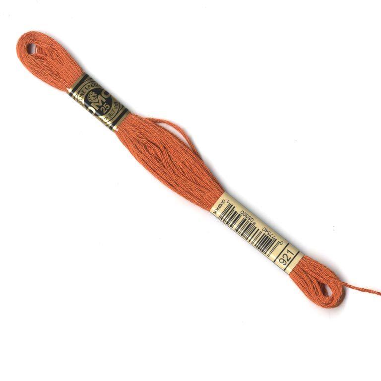 MOULINE EMBROIDERY THREAD 921