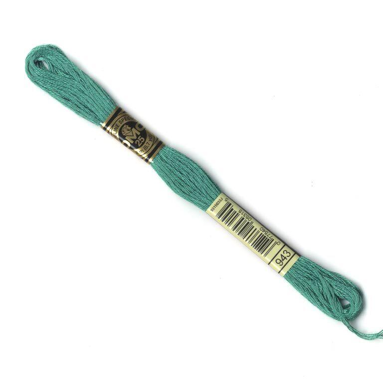 MOULINE EMBROIDERY THREAD 943