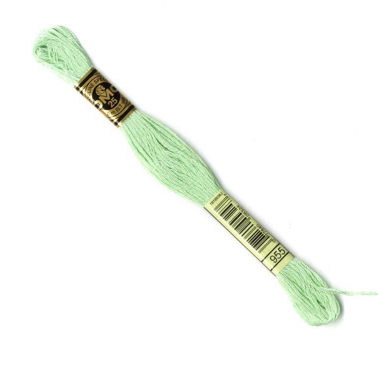 MOULINE EMBROIDERY THREAD 955