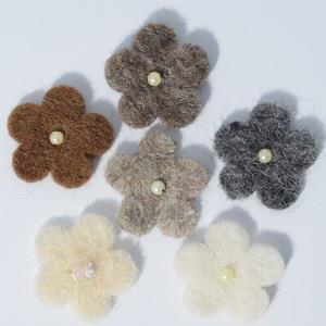 FELT 2.5CM MINI FLOWER WITH BEAD 6PCS NATURAL 2