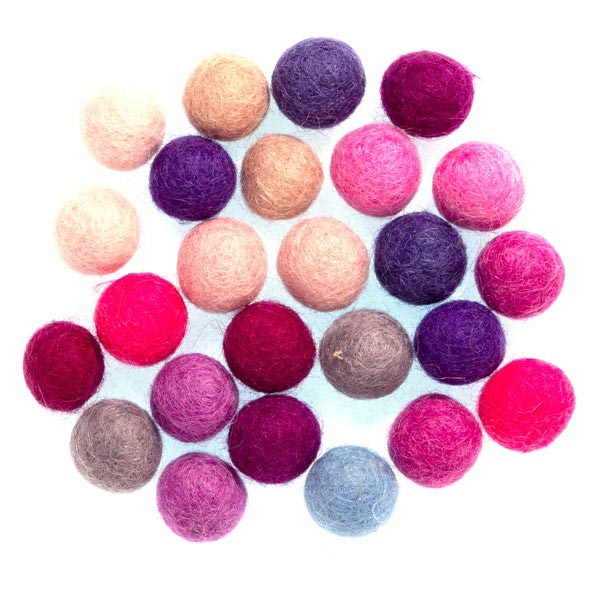 FELT SHAPES 1.5CM BALLS ASSTD 25PCS X 5 PK PINKS