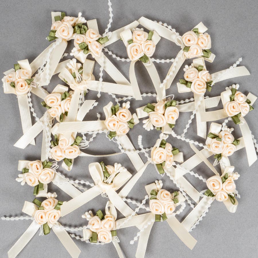ROSE, BOW & PEARLS PER 20 815 Cream