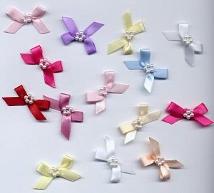 BOWS WITH PEARLS 430 Lilac