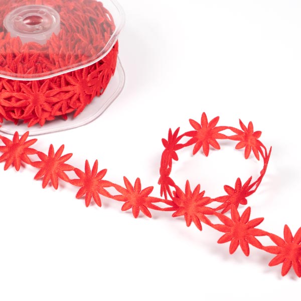 10 PETAL DAISY TRIM RED
