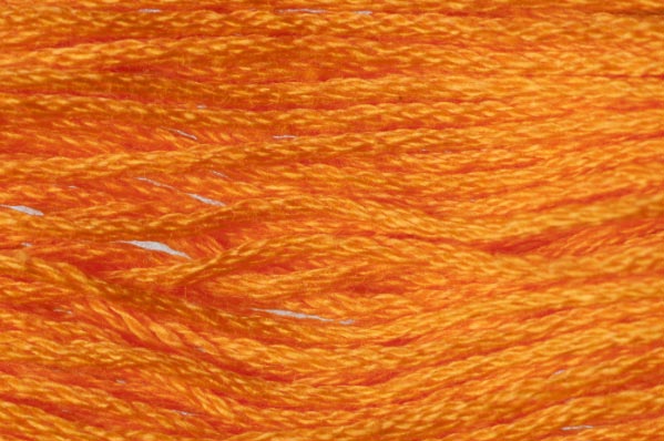 STRANDED EMBROIDERY THREAD 24 SKEINS 8M 225