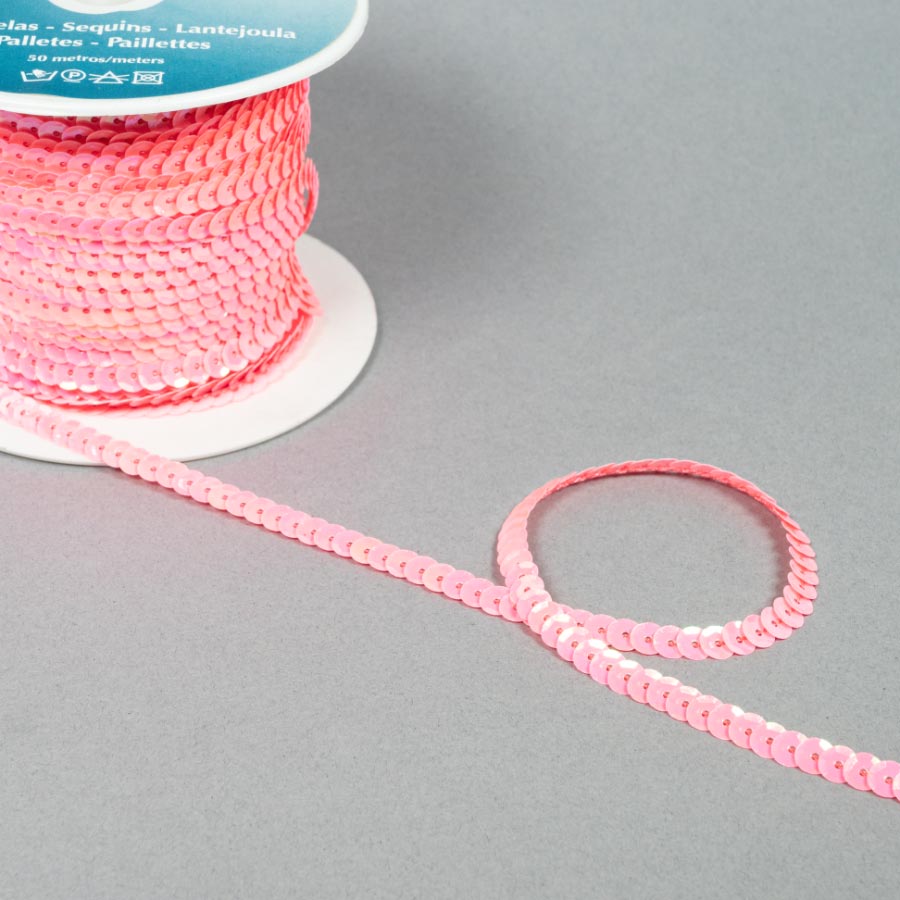 6MM STRING CUP SEQUINS APPROX 50M 611