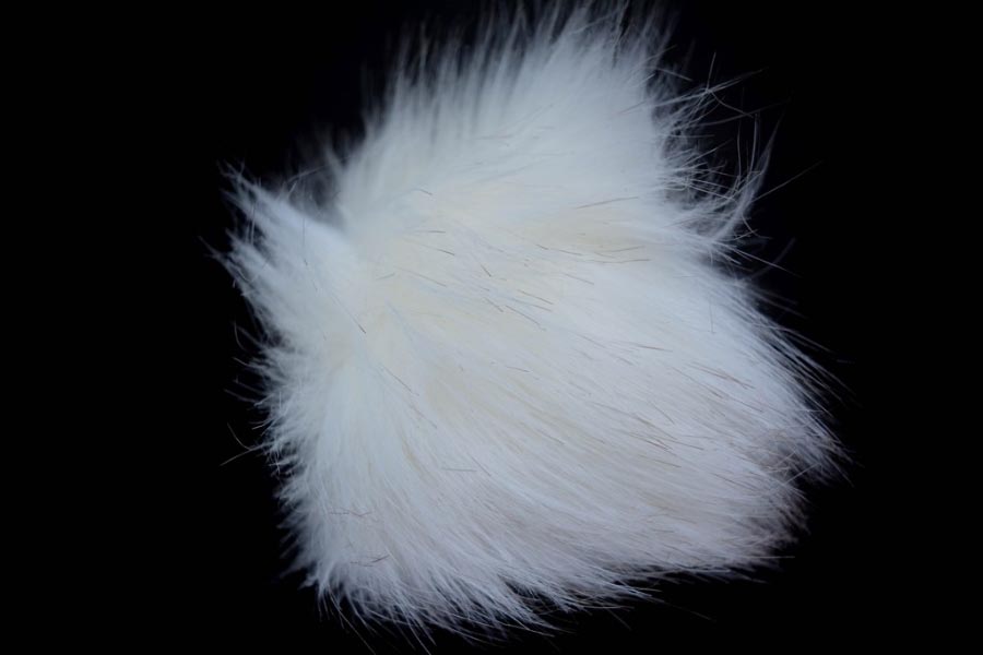 120MM POMPOM FAUX FUR 1