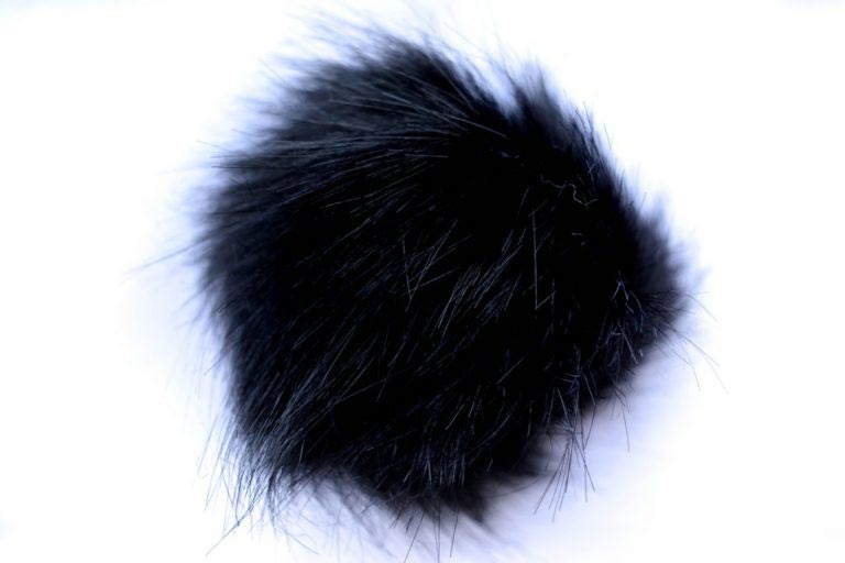 120MM POMPOM FAUX FUR 2