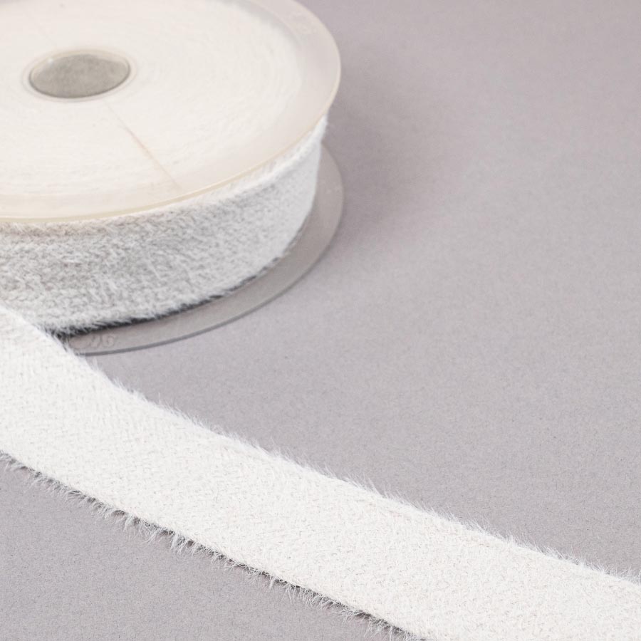 40MM CHENILLE SOFT BRAID TAPE - 18.2M 34
