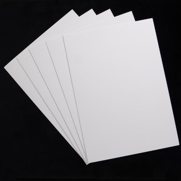 A5 CARDS CREASED WITH ENVELOPES WHITE