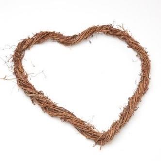 HEART VINE WREATH  - 15CM