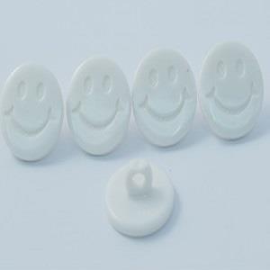 S ROUND SMILEY FACE 15MM WHITE (50) 150261